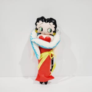 Vintage Betty Boop Vinyl Figurine Plush 1994 King Features Syndicate Inc. TM of the Hearst Corporation