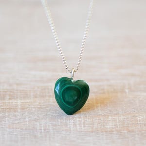Malachite Necklace. Sterling Silver Heart Pendant. Green Stone. Malachite Pendant. Malachite Silver. Heart Chakra