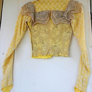 VICTORIAN LACE BLOUSE image 4