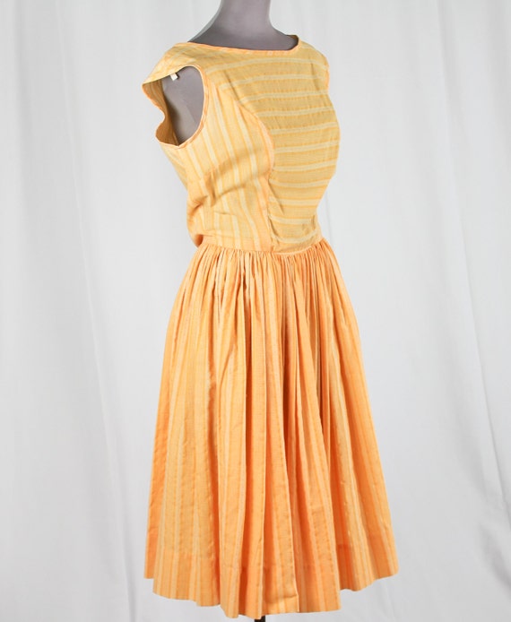 60s Orange Sleeveless Dress - image 5