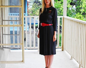 1940s Navy Blue Pleated Dress