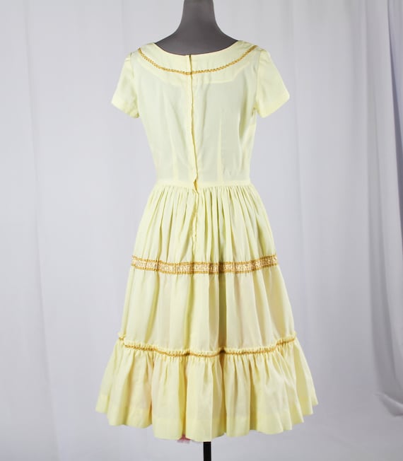 50s Pale Yellow Patio Dress - image 3