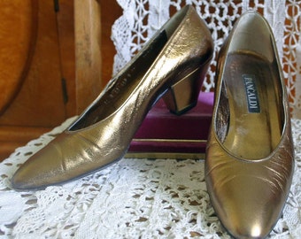 PANCALDI Gold ITALIAN HEELS, 6 1/2AA