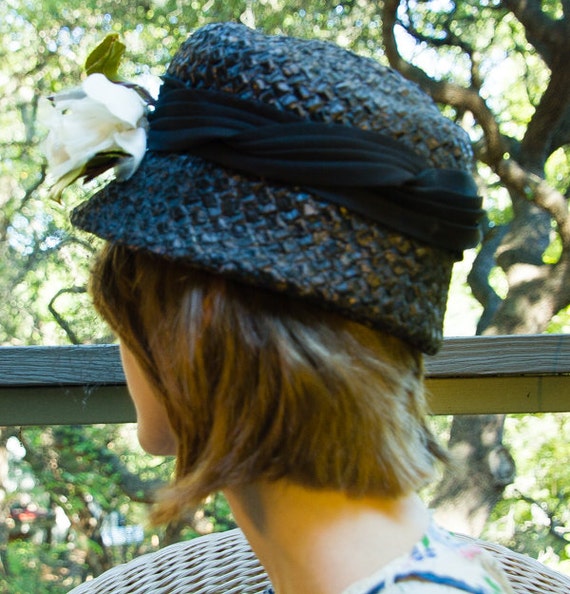 Navy Straw Floral Bucket Hat - image 4