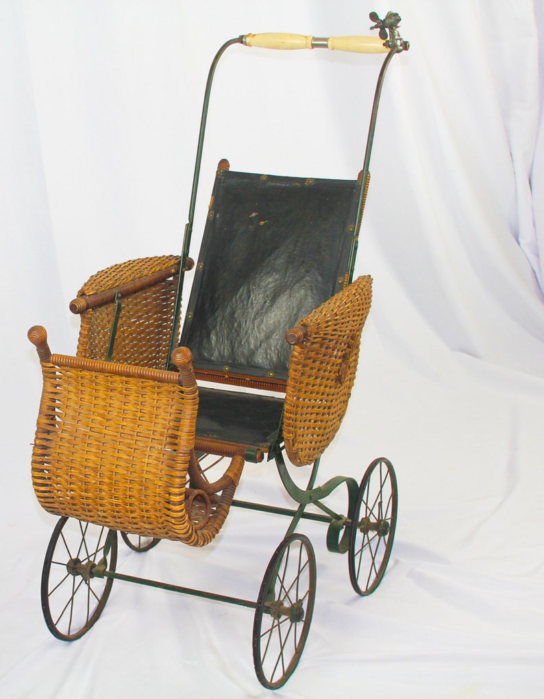 VICTORIAN WICKER Baby Doll BUGGY image 2
