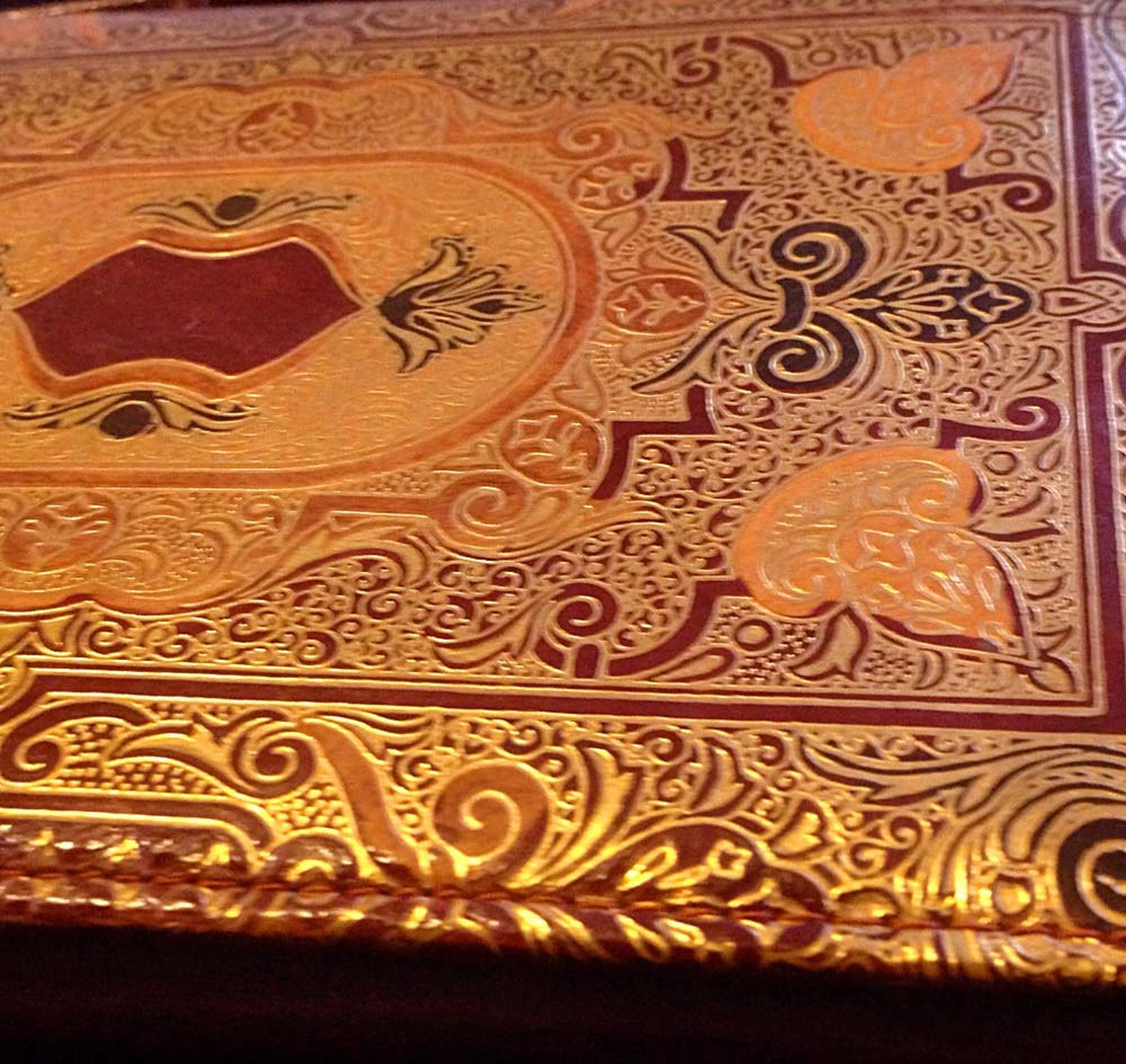 Spulcioni Firenze Gold Embossed Leather Wallet Etsy