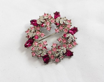 Wreath Shaped Pink Rhinetone Brooch Pin