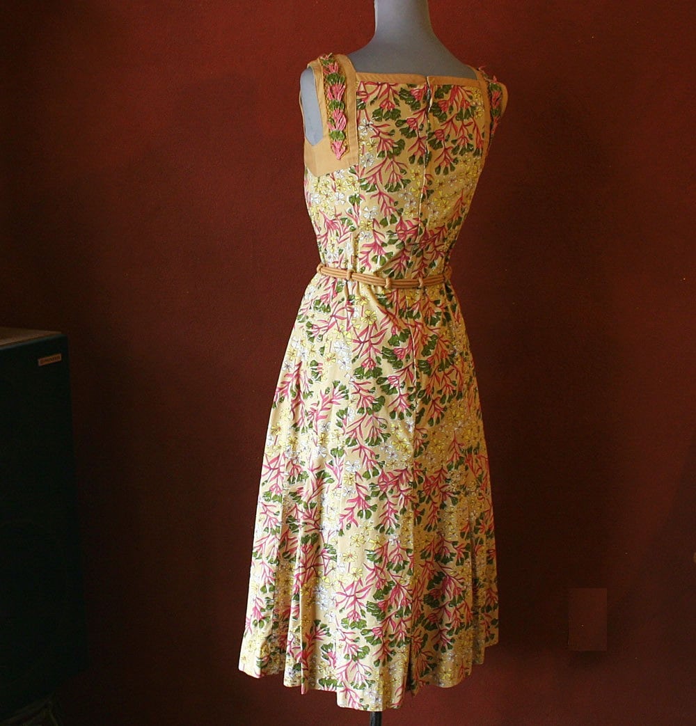 SUMMER Painting floral beauty dress♡ High Waist Sleeveless Floral Print Summer Dress - Artka Official