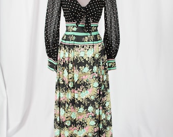 1960s Hostess Maxi Dress