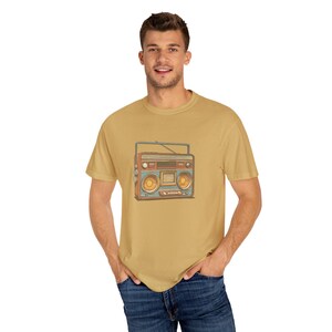 Camiseta unisex con tema retro, estéreo portátil, radiocasete, radiocasete, años 80, regalo de cumpleaños, día del padre, día de la madre, amante de la música vintage