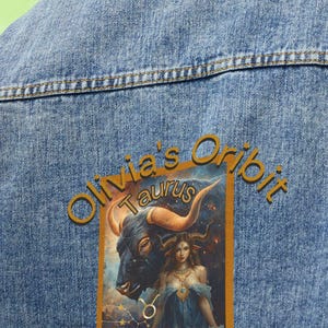 Jaqueta jeans feminina personalizada com estampa de Touro, estilo vintage, com bordado floral de carneiro.