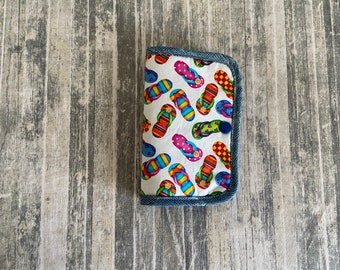 Flip Flop Fabric ORT Thread Catcher: Needlework Floss Saver