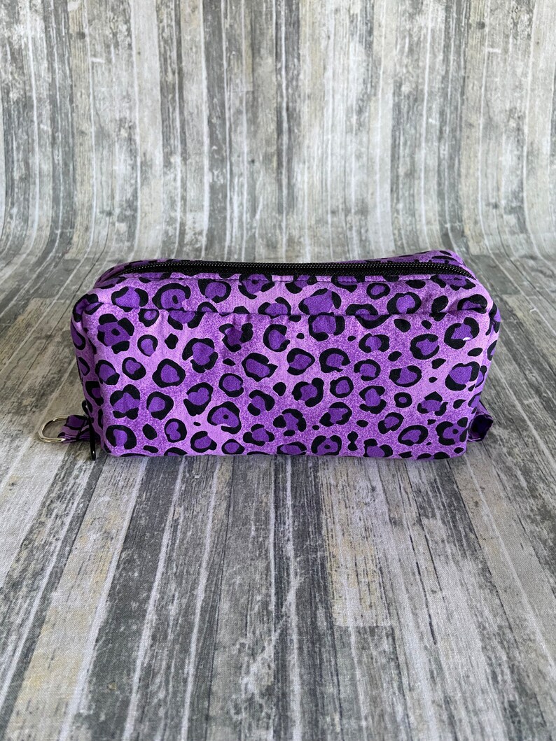 Essential Oil Case Holds 10 Bottles Essential Oil Bag Purple Leopard Print image 2