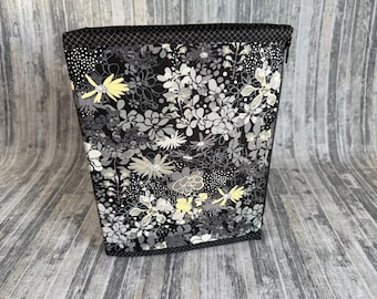 Basic Gray Stiletto Black Prints Booklet Pouch: Vinyl Pocket Craft Project Bag