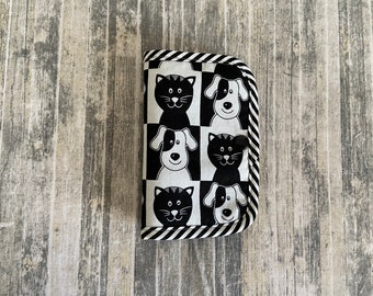 ORT thread catcher floss saver snap closure needle landing pad project helper cross stitch aid folding wallet Black and white Cats and dogs