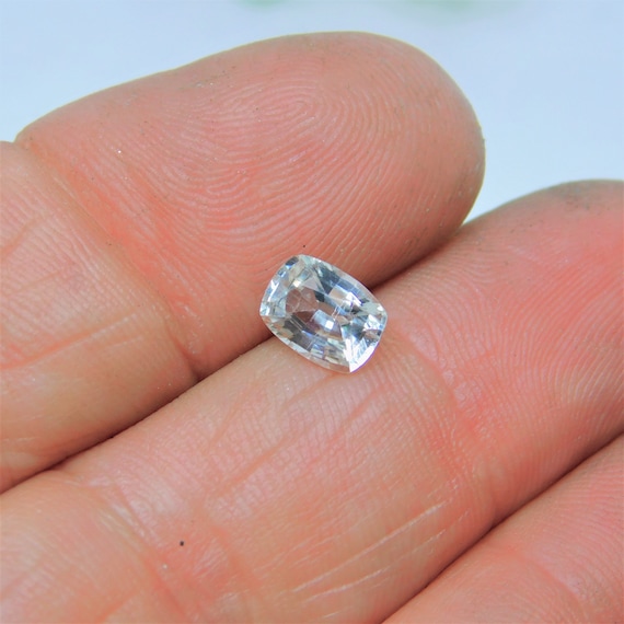 Aaaa sapphire hotsell
