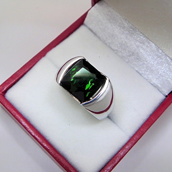 AAA Green Tourmaline  Cushion Cut   10x10mm  4.21 Carats  14K White gold ring.  0747