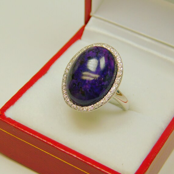 AAAA Very Rare Sugilite 18x13mm 10.45 Carats 18K Yellow Gold