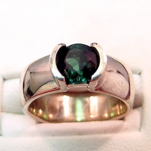 AAA  Indicolite Tourmaline   7x6mm  1.08 Carats   14K White gold ring 0160 y