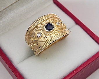 AAAA Blue Sapphire   4.00mm  .26 Carats   in 14K Yellow gold Byzantine-style Etruscan cigar band diamond ring (.06 carats) 3650M