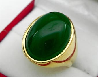 AAAA Green Quartz Natural (Dyed) 20x16mm Jade Color  22K yellow gold Signet ring 25-28 grams.  0603