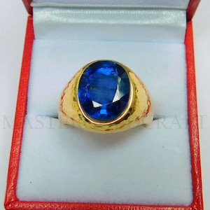 AAAAA  Royal Blue Kyanite 13x11 mm  18K heavy gold ring with Hammered or polished finish 8.43  Carats 22-25gram 4409