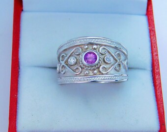 Purple Sapphire  3.50mm  0.24 Carats   in 14K Yellow gold Byzantine-style Etruscan cigar band diamond ring (.06 carats) 3302W