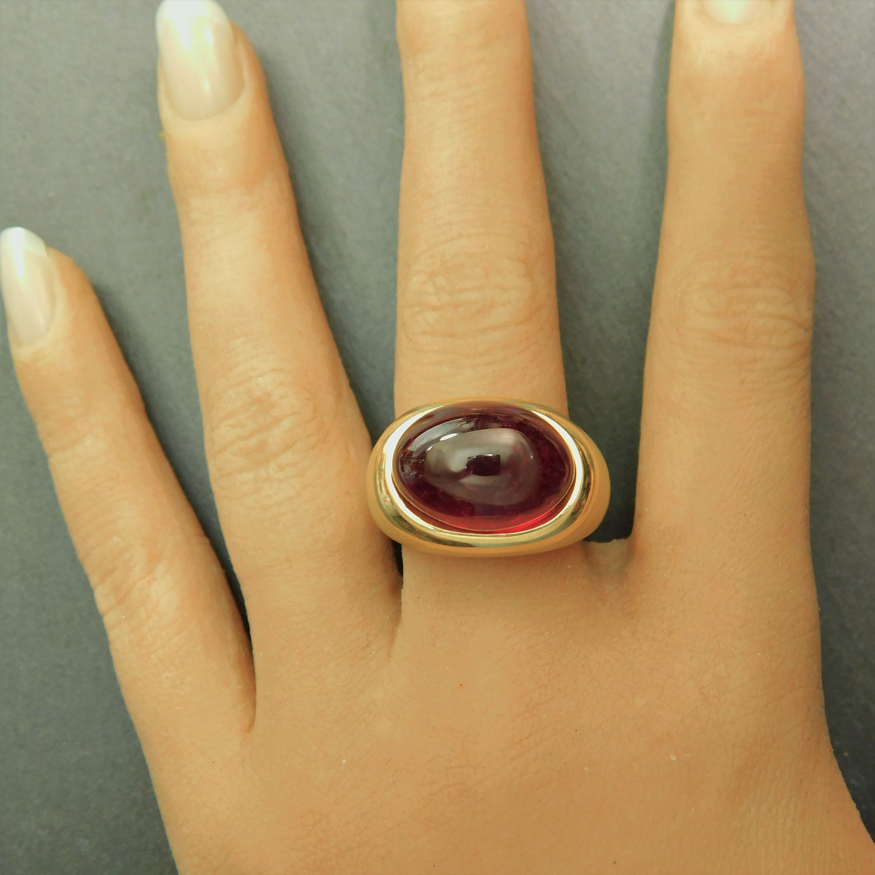 ルベライトトルマリン 14K 18 x 13 mm 13.9カラット ソリッドゴールド