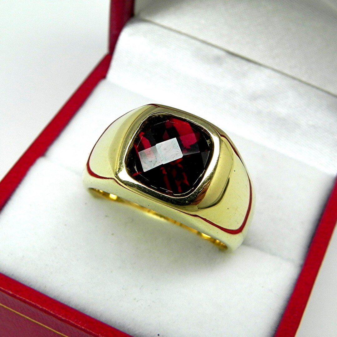 Red Pyrope Garnet 9x9mm 3.22 Carats Heavy 14K Yellow Gold Cushion