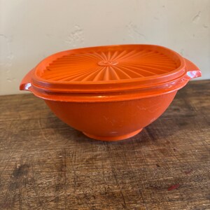 Vintage tupperware servalier burnt orange container with lid