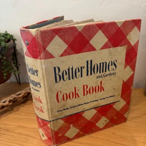 Vintage Better Homes and Gardens Cookbook 1947