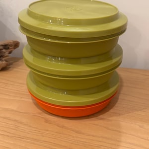 Vintage tupperware seal n serve containers with lids set of 3