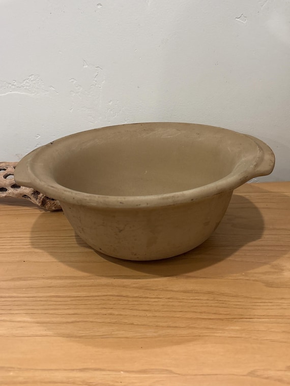 How to Grease and Prepare Stoneware