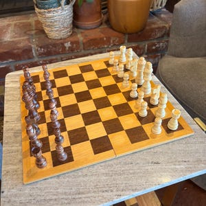 Vintage wood chess with foldable board - New wood chess pieces