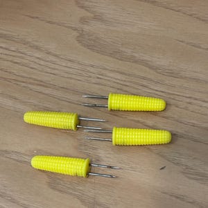 Vintage corn on the cob holders - 4 pieces