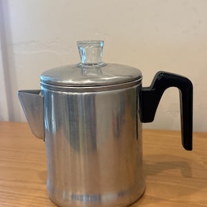 Cafetera de percolación de aluminio Vintage Century - 5 tazas