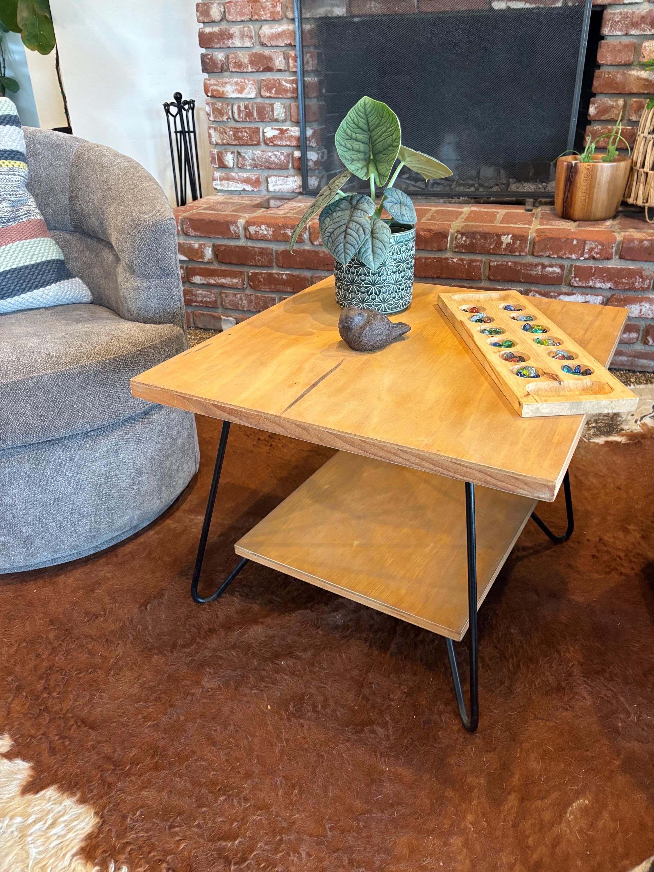 Vintage Mid-century Modern Wood Swivel Coffee Table With Hairpin