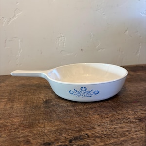 Vintage Corningware cornflower blue 6.5&quot; skillet P-83 B