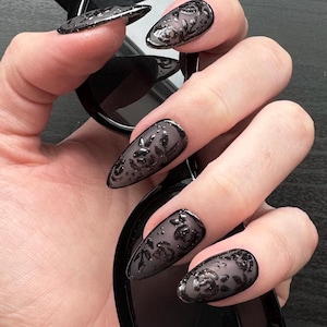 Midnight Bloom Press-On Nails: Black Rose Gothic Almond Reusable Set