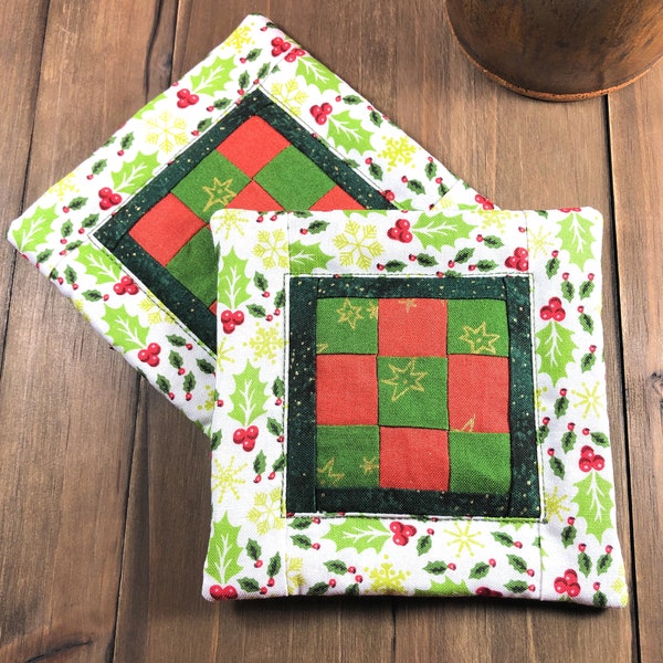 9-Patch Christmas Red Green Mug Rug Coaster 4" x 4" Set of 2 Cotton Fabric Patchwork Washable Reversible Hot or Cold Drinks Gift