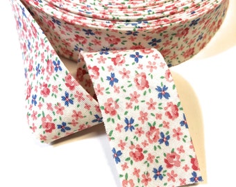 Quilt Binding White Red Pink Blue Floral 1.25" Wide Bias Cotton Single Center Fold Aunt Grace Rose R350249 Ready to Ship