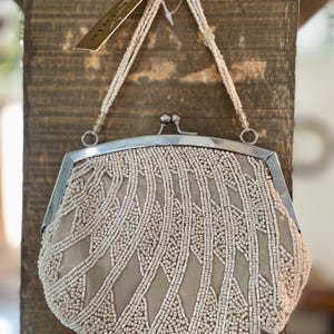Bolso con cuentas LA Regale