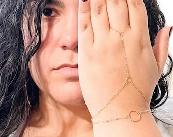 Hand Chain - bracelet and ring in one