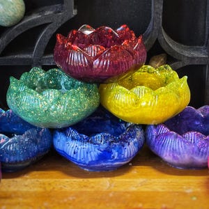 Lotus Shaped Trinket Dish/Candleholder