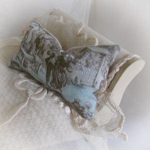 Dollhouse Miniature Toile de Jouy Print Cushion 1:12 scale oblong bolster pillow...Traditional French Decor image 5