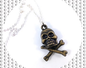 Vintage antique bronze plastic skull crossbones pendant silver plated necklace