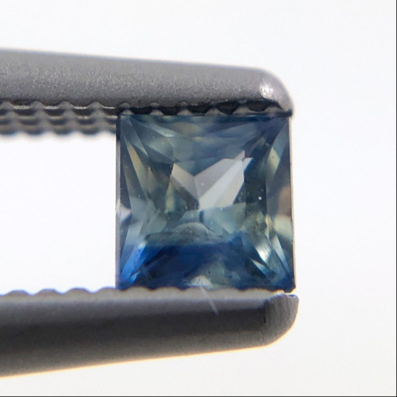 Australian Parti Sapphire princess cut 0.21 carat loose gemstone imagem 5