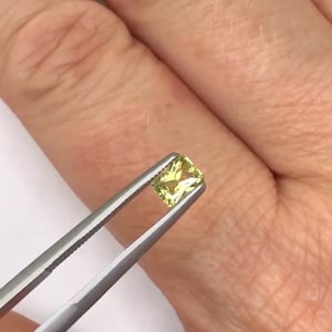 Australische Parti Sapphire rechthoek geslepen losse edelsteen van 0,54 karaat