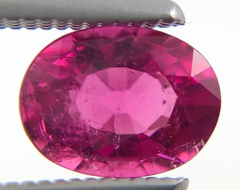Hot pink red tourmaline 6.7x5.1mm 0.81 carat oval cut loose gemstone