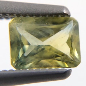 Australian Parti Sapphire rectangle cut 0.63 carat loose gemstone image 7
